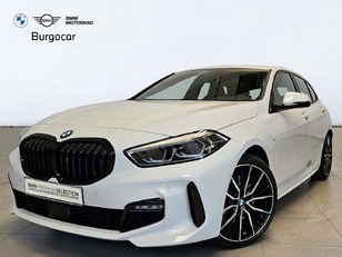 Fotos de BMW Serie 1 118d color Blanco. Año 2023. 110KW(150CV). Diésel. En concesionario Burgocar (Bmw y Mini) de Burgos