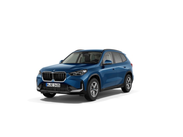 BMW X1 sDrive18d color Azul. Año 2024. 110KW(150CV). Diésel. En concesionario Movilnorte El Plantio de Madrid