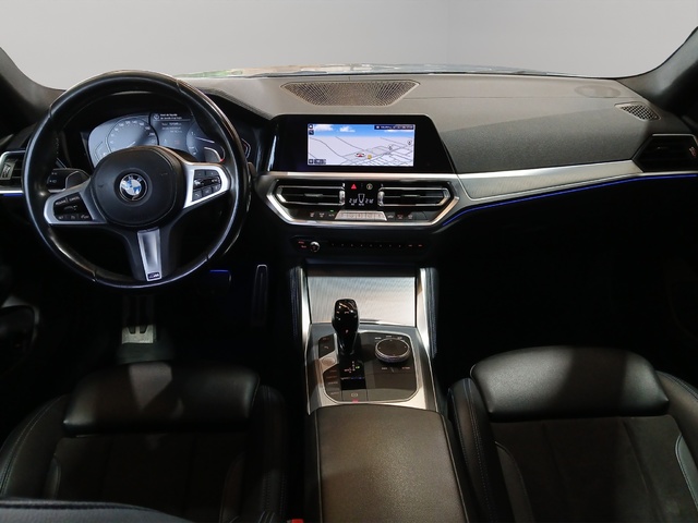BMW Serie 4 420d Gran Coupe color Gris. Año 2022. 140KW(190CV). Diésel. En concesionario GANDIA Automoviles Fersan, S.A. de Valencia
