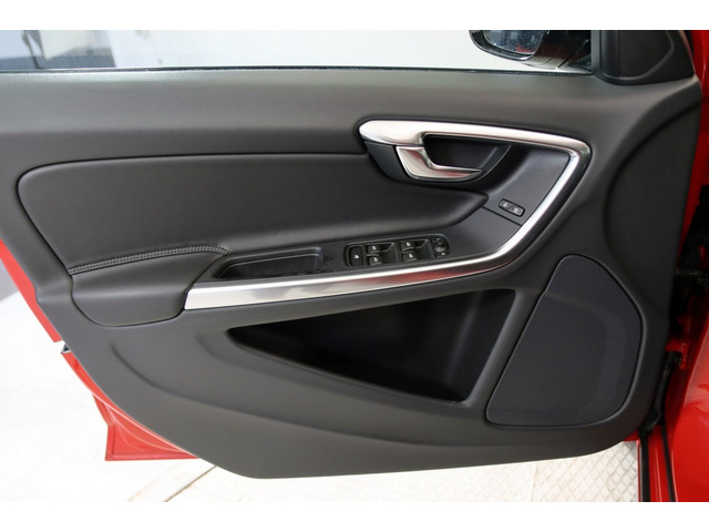 Imagen Volvo V60 Cross Country