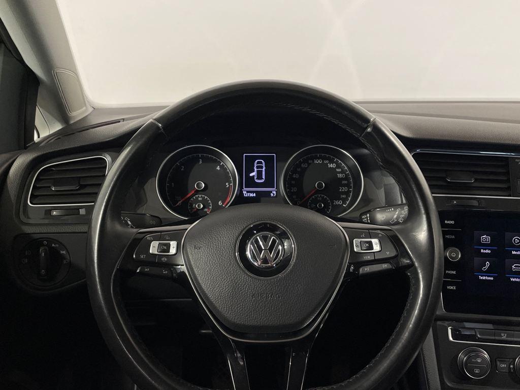 Volkswagen Golf 1.6 TDI - 14