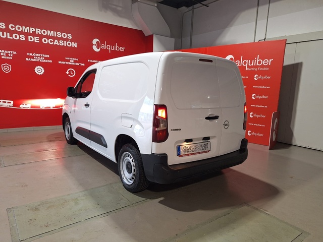 Opel Combo Cargo 1.5 TD Express L H1 650kg 56 kW (76 CV)