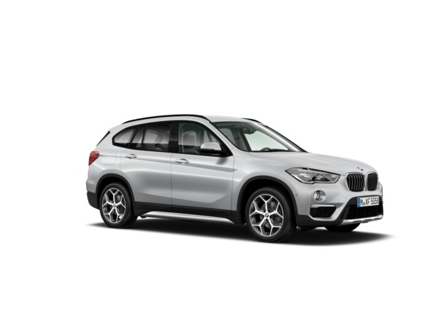 BMW X1 sDrive18d color Gris Plata. Año 2016. 110KW(150CV). Diésel. En concesionario Proa Premium Ibiza de Baleares