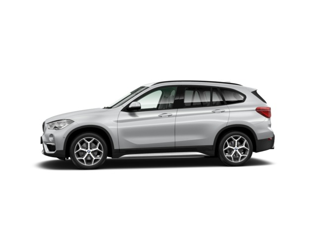 BMW X1 sDrive18d color Gris Plata. Año 2016. 110KW(150CV). Diésel. En concesionario Proa Premium Ibiza de Baleares