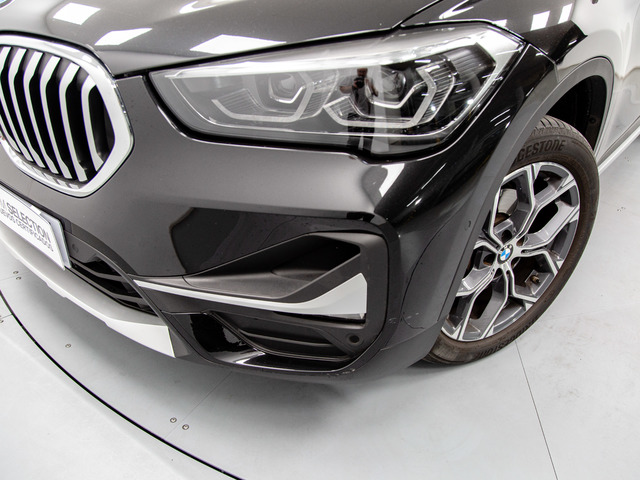 BMW X1 sDrive18d color Negro. Año 2022. 110KW(150CV). Diésel. En concesionario Movil Begar Alcoy de Alicante