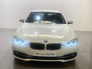 Fotos de BMW Serie 3 320d color Blanco. Año 2017. 120KW(163CV). Diésel. En concesionario Motor Munich - Terrassa - VO de Barcelona