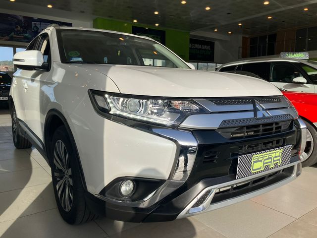 Mitsubishi Outlander 200 MPI de segunda mano