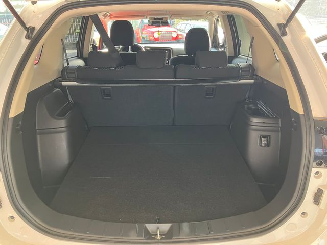 Mitsubishi Outlander 200 MPI Motion 2WD CVT 110 kW (150 CV)
