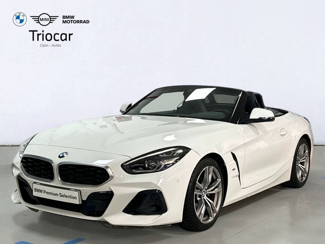 BMW Z4 sDrive20i Cabrio color Blanco. Año 2024. 145KW(197CV). Gasolina. En concesionario Triocar Gijón (Bmw y Mini) de Asturias