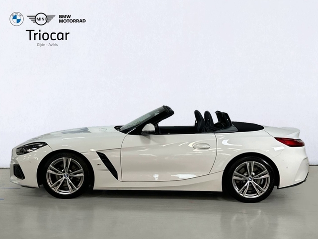 BMW Z4 sDrive20i Cabrio color Blanco. Año 2024. 145KW(197CV). Gasolina. En concesionario Triocar Gijón (Bmw y Mini) de Asturias