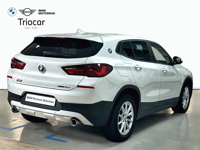 BMW X2 sDrive18d color Blanco. Año 2021. 110KW(150CV). Diésel. En concesionario Triocar Gijón (Bmw y Mini) de Asturias