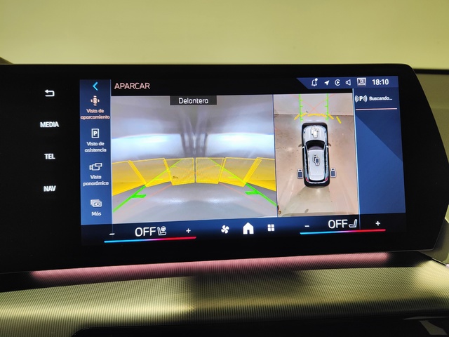 Foto 11 BMW iX1 eDrive20 150 kW (204 CV)