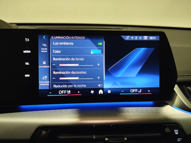 Foto 20 BMW iX1 eDrive20 150 kW (204 CV)