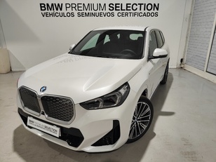 Fotos de BMW iX1 eDrive20 color Blanco. Año 2024. 150KW(204CV). Eléctrico. En concesionario Lurauto Gipuzkoa de Guipuzcoa