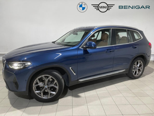 BMW X3 xDrive20d color Azul. Año 2021. 140KW(190CV). Diésel. En concesionario Hispamovil Elche de Alicante