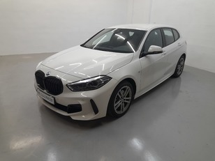 Fotos de BMW Serie 1 116d color Blanco. Año 2024. 85KW(116CV). Diésel. En concesionario Cabrero Motorsport de Huesca