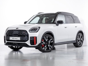 Fotos de MINI Countryman John Cooper Works ALL4 221 kW (301 CV)