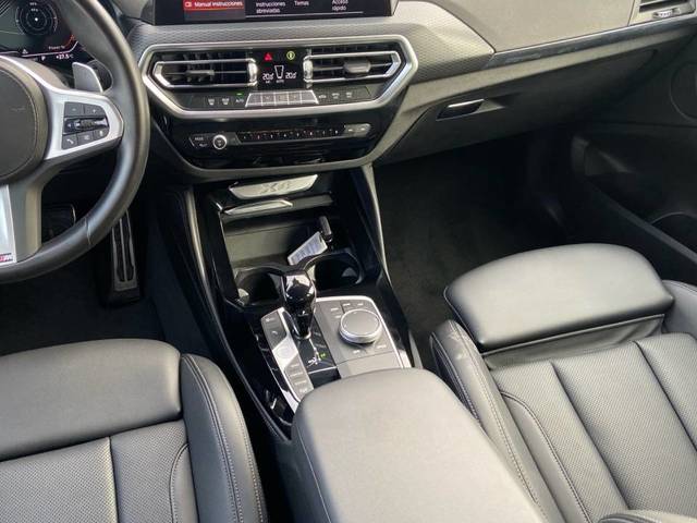 BMW X4 xDrive20d color Gris. Año 2022. 140KW(190CV). Diésel. En concesionario Proa Premium Palma de Baleares