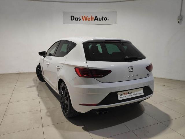 SEAT León 1.5 TSI S&S FR Black Edition 110 kW (150 CV)