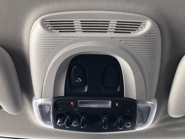 fotoG 17 del MINI MINI 3 Puertas Cooper 100 kW (136 CV) 136cv Gasolina del 2020 en Madrid