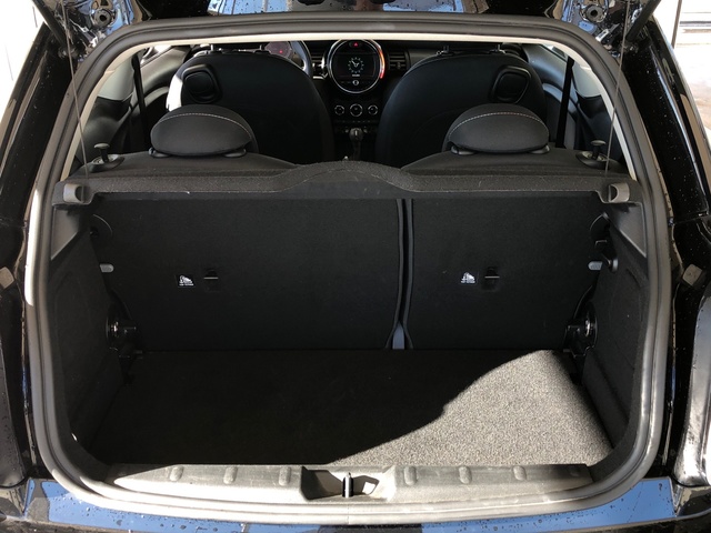 fotoG 18 del MINI MINI 3 Puertas Cooper 100 kW (136 CV) 136cv Gasolina del 2020 en Madrid