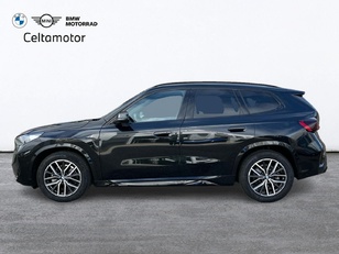 Fotos de BMW X1 xDrive20d color Negro. Año 2024. 120KW(163CV). Diésel. En concesionario Celtamotor Vigo de Pontevedra