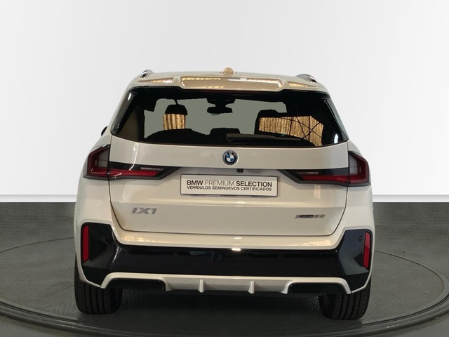 BMW iX1 xDrive30 color Blanco. Año 2024. 230KW(313CV). Eléctrico. En concesionario Proa Premium Palma de Illes Balears