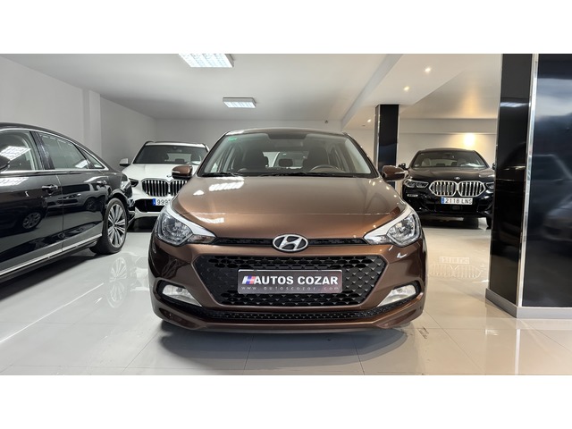 Hyundai i20 1.2 MPI Essence 62 kW (84 CV)