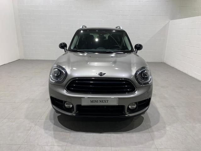 fotoG 1 del MINI MINI Countryman Cooper 100 kW (136 CV) 136cv Gasolina del 2019 en Barcelona