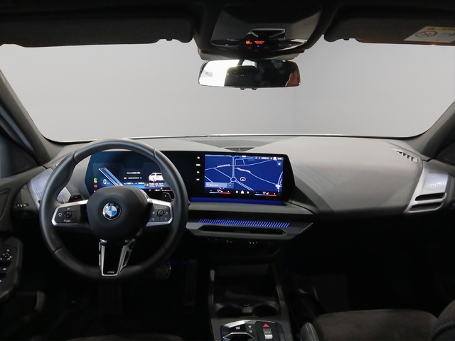 BMW Serie 1 120d color Blanco. Año 2024. 120KW(163CV). Diésel. En concesionario ALZIRA Automoviles Fersan, S.A. de Valencia