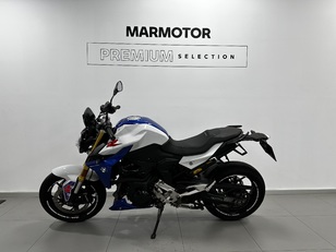 BMW Motorrad F 900 R 