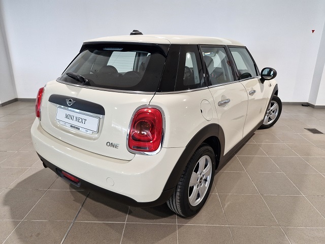 fotoG 3 del MINI MINI 5 Puertas One 75 kW (102 CV) 102cv Gasolina del 2018 en Huelva