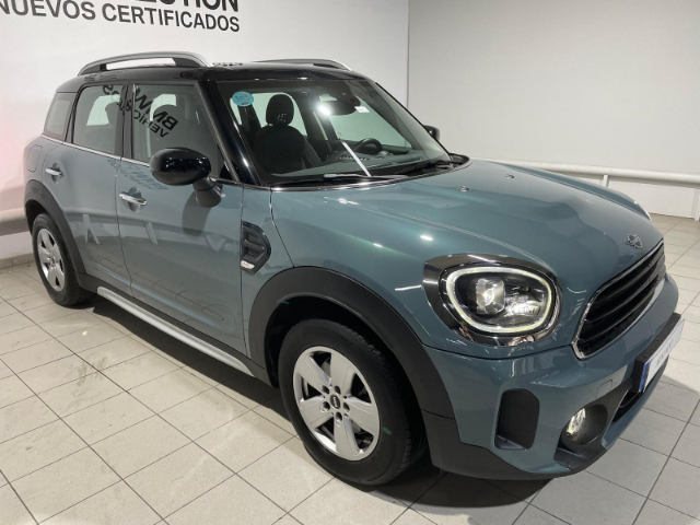 fotoG 10 del MINI MINI Countryman Cooper 100 kW (136 CV) 136cv Gasolina del 2022 en Alicante