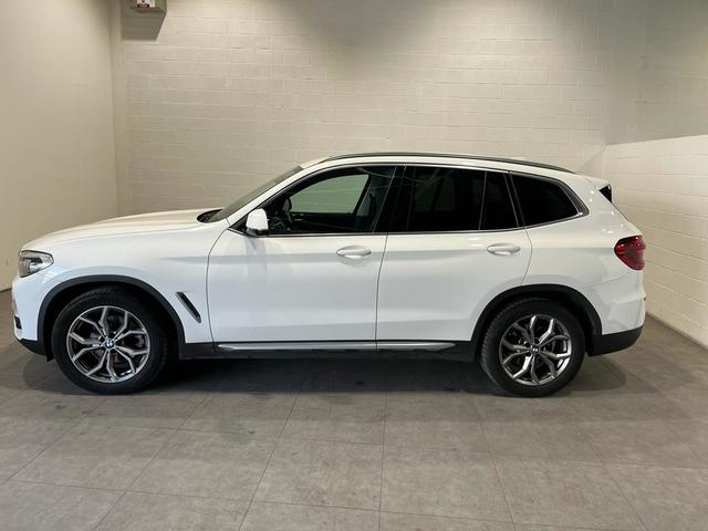 BMW X3 xDrive20d color Blanco. Año 2018. 140KW(190CV). Diésel. En concesionario Motor Munich - Terrassa - VO de Barcelona