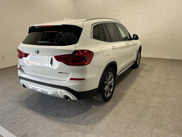 BMW X3 xDrive20d color Blanco. Año 2018. 140KW(190CV). Diésel. En concesionario Motor Munich - Terrassa - VO de Barcelona