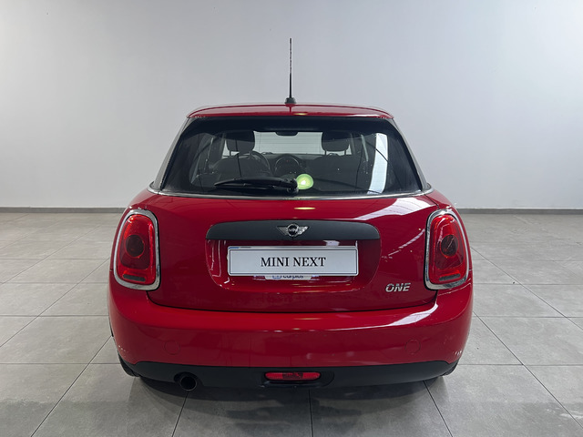 fotoG 4 del MINI MINI 5 Puertas One 75 kW (102 CV) 102cv Gasolina del 2017 en Huelva