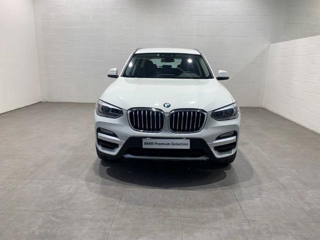 BMW X3 xDrive20d color Blanco. Año 2018. 140KW(190CV). Diésel. En concesionario Motor Munich - Terrassa - VO de Barcelona