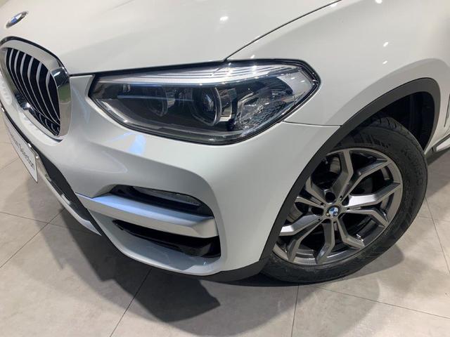 BMW X3 xDrive20d color Blanco. Año 2018. 140KW(190CV). Diésel. En concesionario Motor Munich - Terrassa - VO de Barcelona