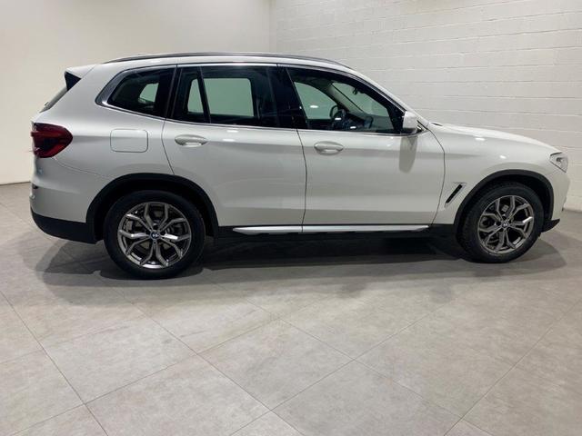 BMW X3 xDrive20d color Blanco. Año 2018. 140KW(190CV). Diésel. En concesionario Motor Munich - Terrassa - VO de Barcelona