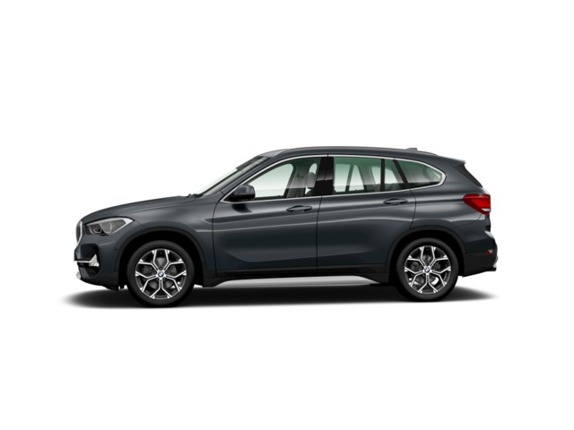 BMW X1 sDrive18d color Gris. Año 2020. 110KW(150CV). Diésel. En concesionario Momentum S.A. de Madrid