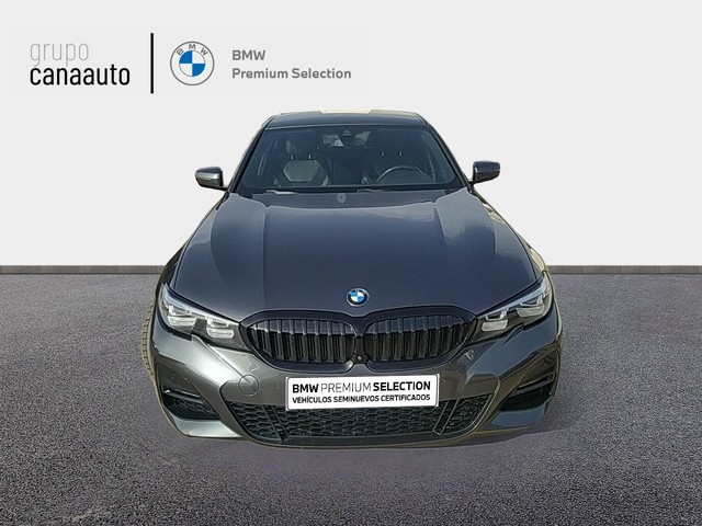 BMW Serie 3 320d color Gris. Año 2020. 140KW(190CV). Diésel. En concesionario LAS CHAFIRAS de Sta. C. Tenerife