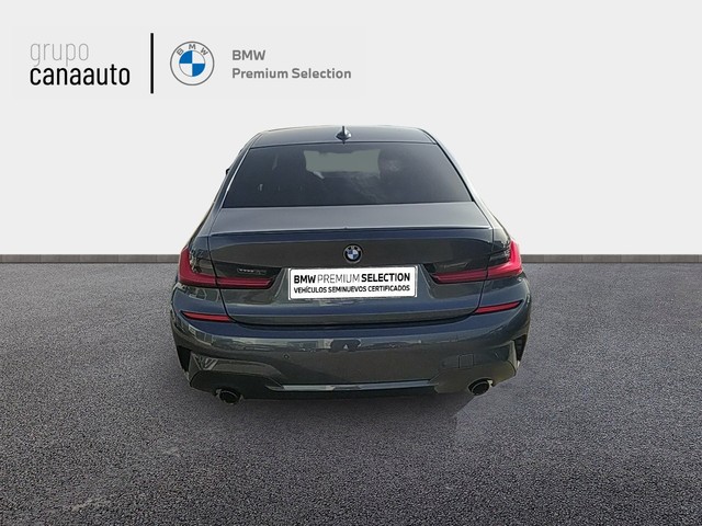 BMW Serie 3 320d color Gris. Año 2020. 140KW(190CV). Diésel. En concesionario LAS CHAFIRAS de Sta. C. Tenerife