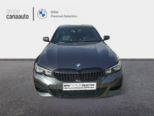 Fotos de BMW Serie 3 320d color Gris. Año 2020. 140KW(190CV). Diésel. En concesionario LAS CHAFIRAS de Sta. C. Tenerife