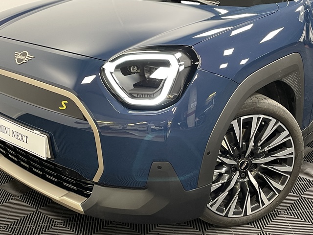 fotoG 5 del MINI MINI Aceman SE 160 kW (218 CV) 218cv Eléctrico del 2024 en Castellón