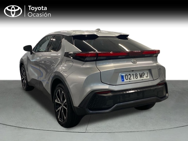 Toyota C-HR 200H Advance 135 kW (184 CV)