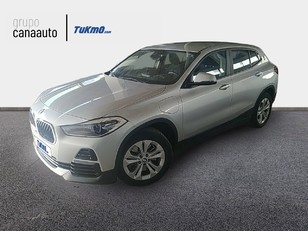 Fotos de BMW X2 xDrive25e color Gris Plata. Año 2020. 162KW(220CV). Híbrido Electro/Gasolina. En concesionario LAS CHAFIRAS de Sta. C. Tenerife