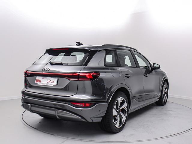 Audi Q6 e-tron S line Quattro 285 kW (388 CV)