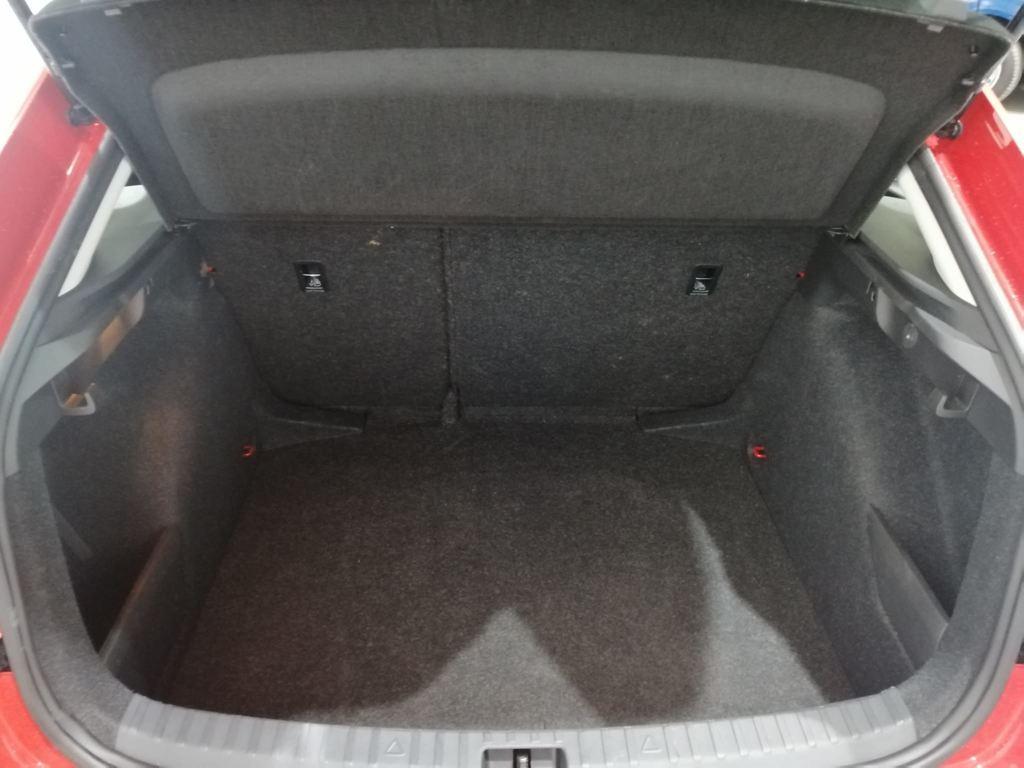 Design 1.0 TSI DSG 85 kW (115 CV)