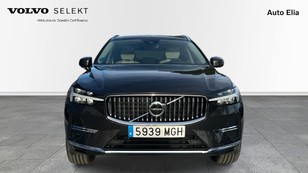 Volvo XC60 T6 Recharge Core AWD Auto 257 kW (350 CV) - 2 Volvo XC60 T6 Ocasión 257 KW (350CV) - 2