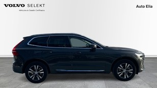 Volvo XC60 T6 Recharge Core AWD Auto 257 kW (350 CV) - 4 Volvo XC60 T6 Ocasión 257 KW (350CV) - 4